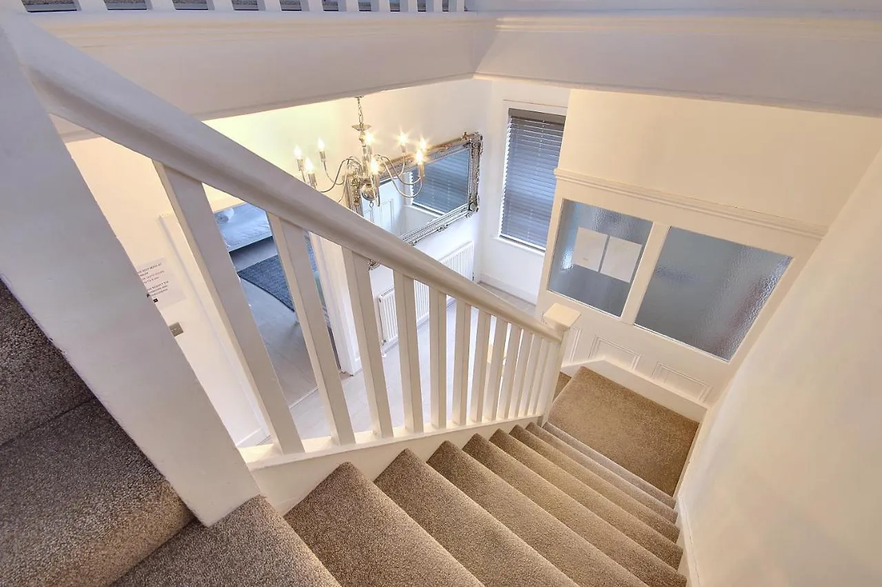 7 Palms Villa Bournemouth 0*,  United Kingdom
