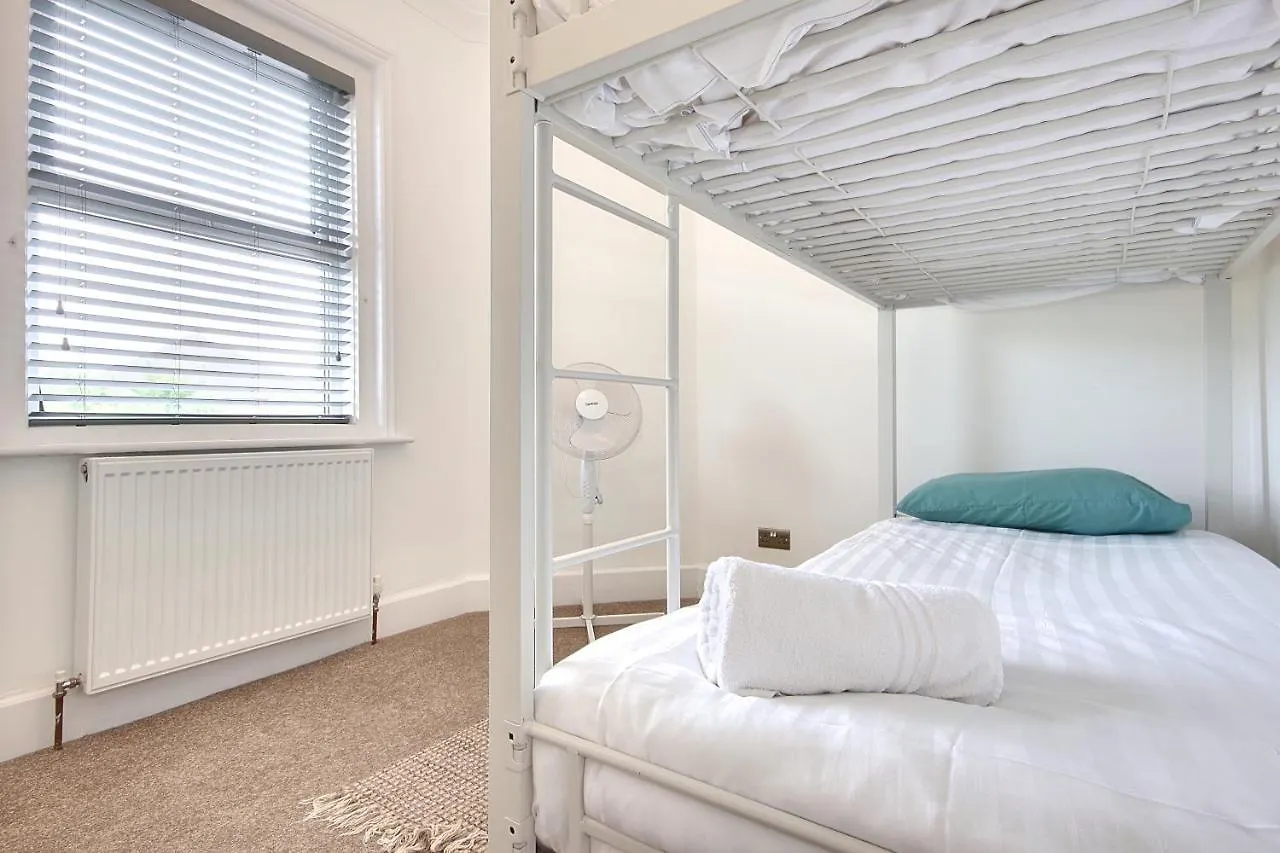 Holiday home 7 Palms Villa Bournemouth